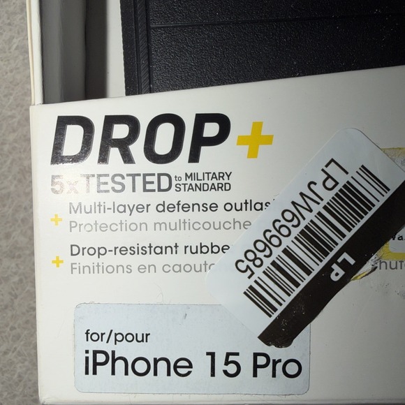 OtterBox Defender Series Pro 360° Case Front Cover & Belt Clip for iPhone 15Pro - Picture 2 of 3